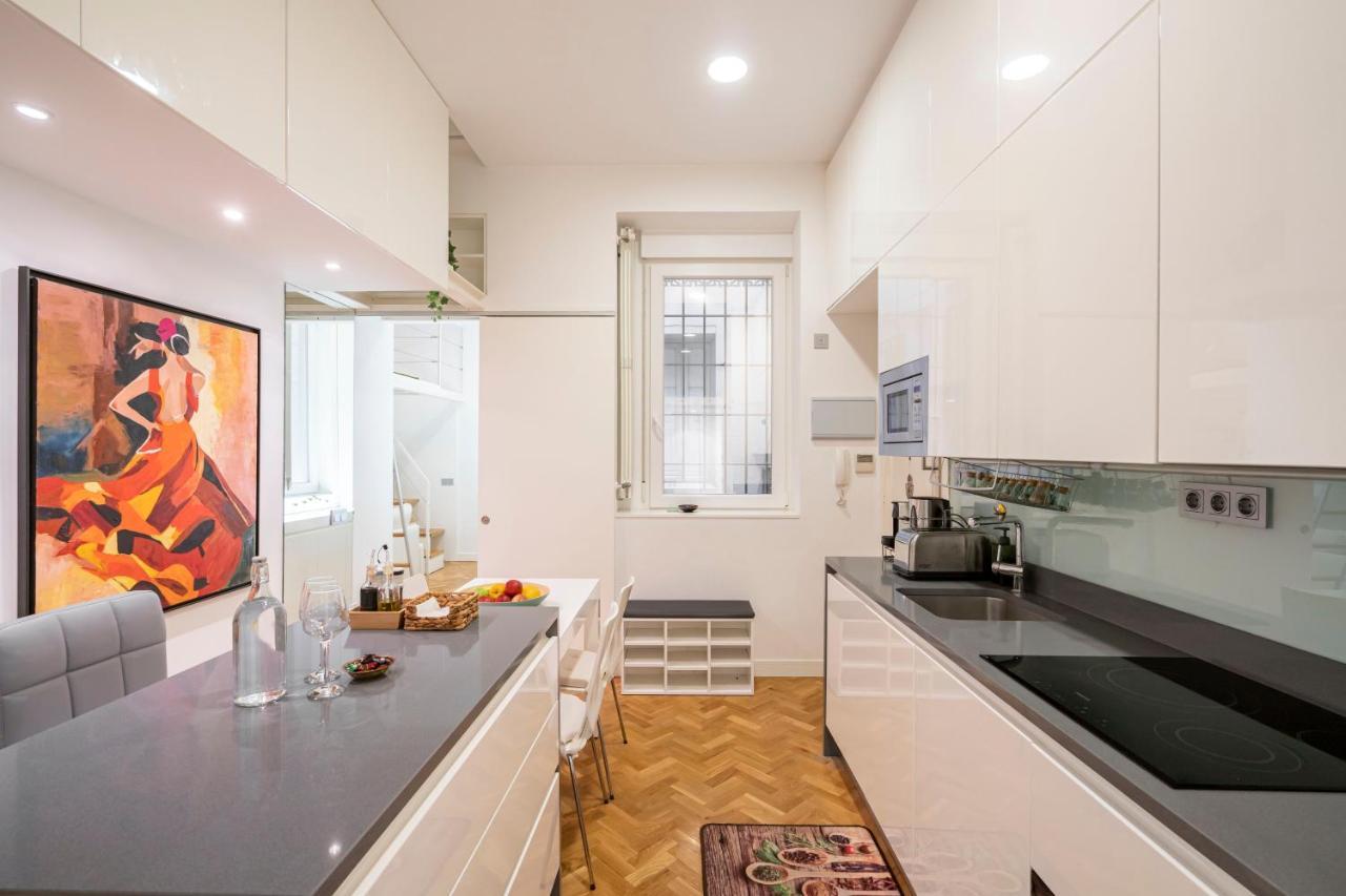 For You Rentals Apartment Temporal In The Center Of Madrid Esl5 Exteriör bild