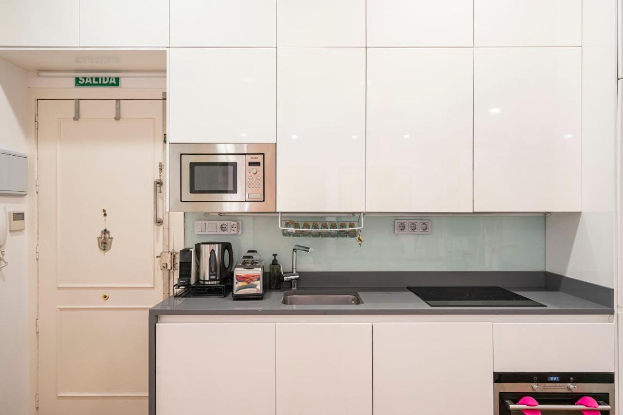 For You Rentals Apartment Temporal In The Center Of Madrid Esl5 Exteriör bild