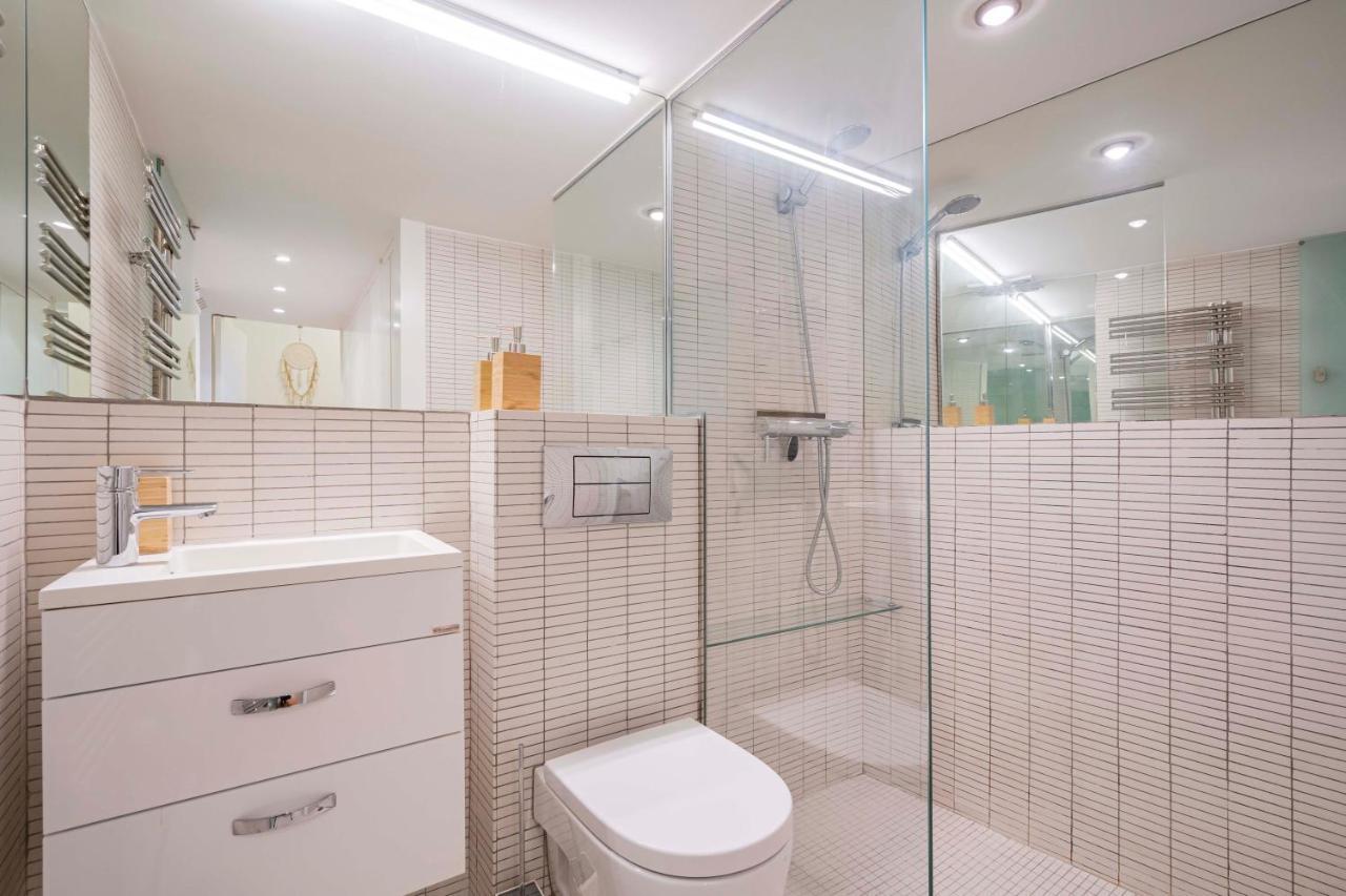 For You Rentals Apartment Temporal In The Center Of Madrid Esl5 Exteriör bild